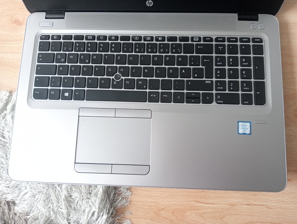 HP elitebook 850 G3 / 16gb ram / Intel core i5 / 256gb ssd - 4