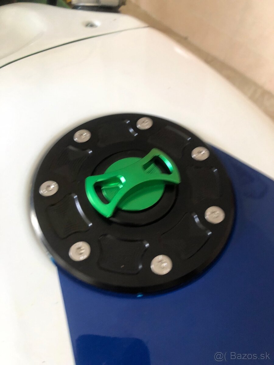 Kawasaki ZXR 400 - 4