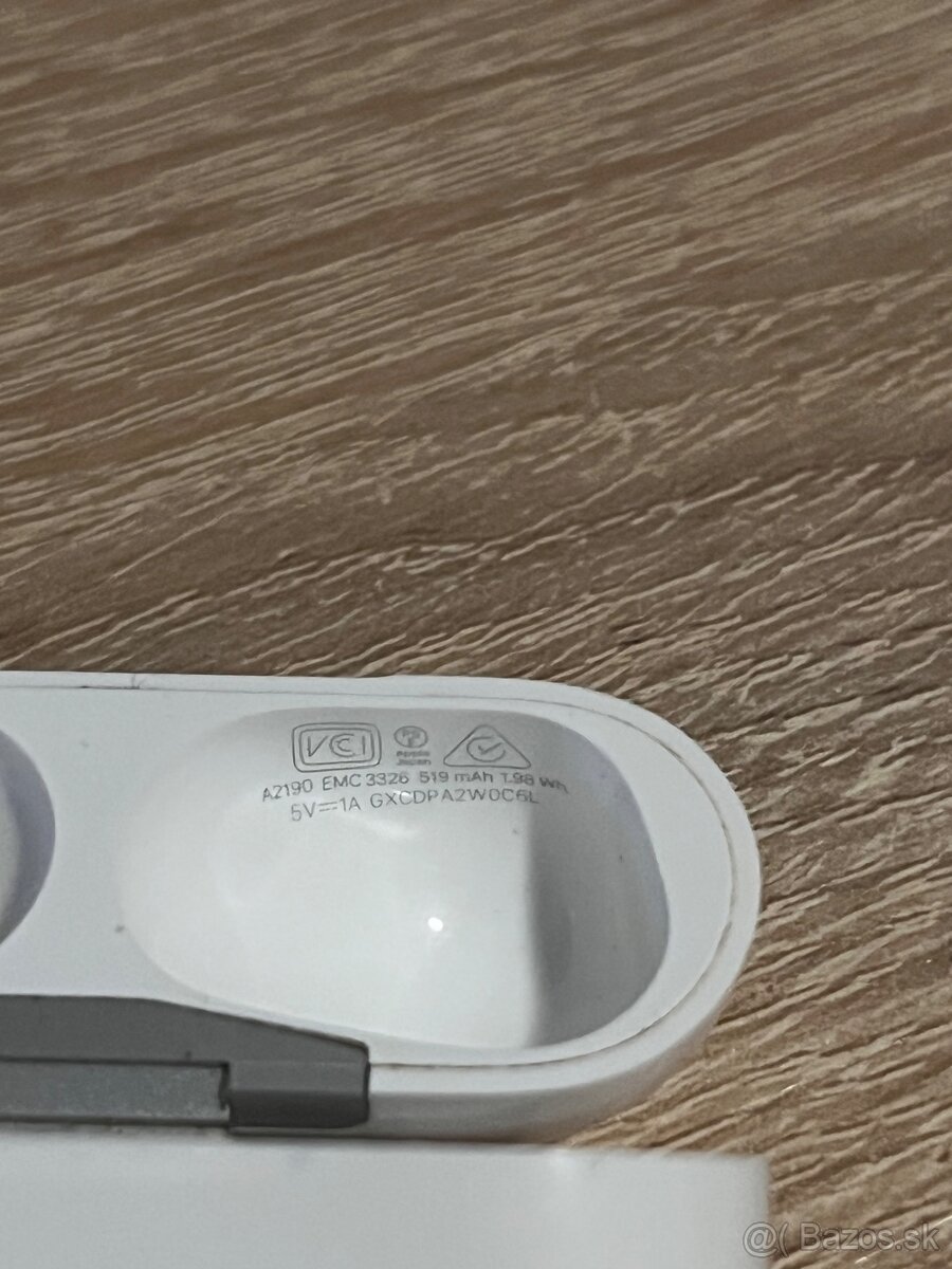 AirPods pro 1 - 4