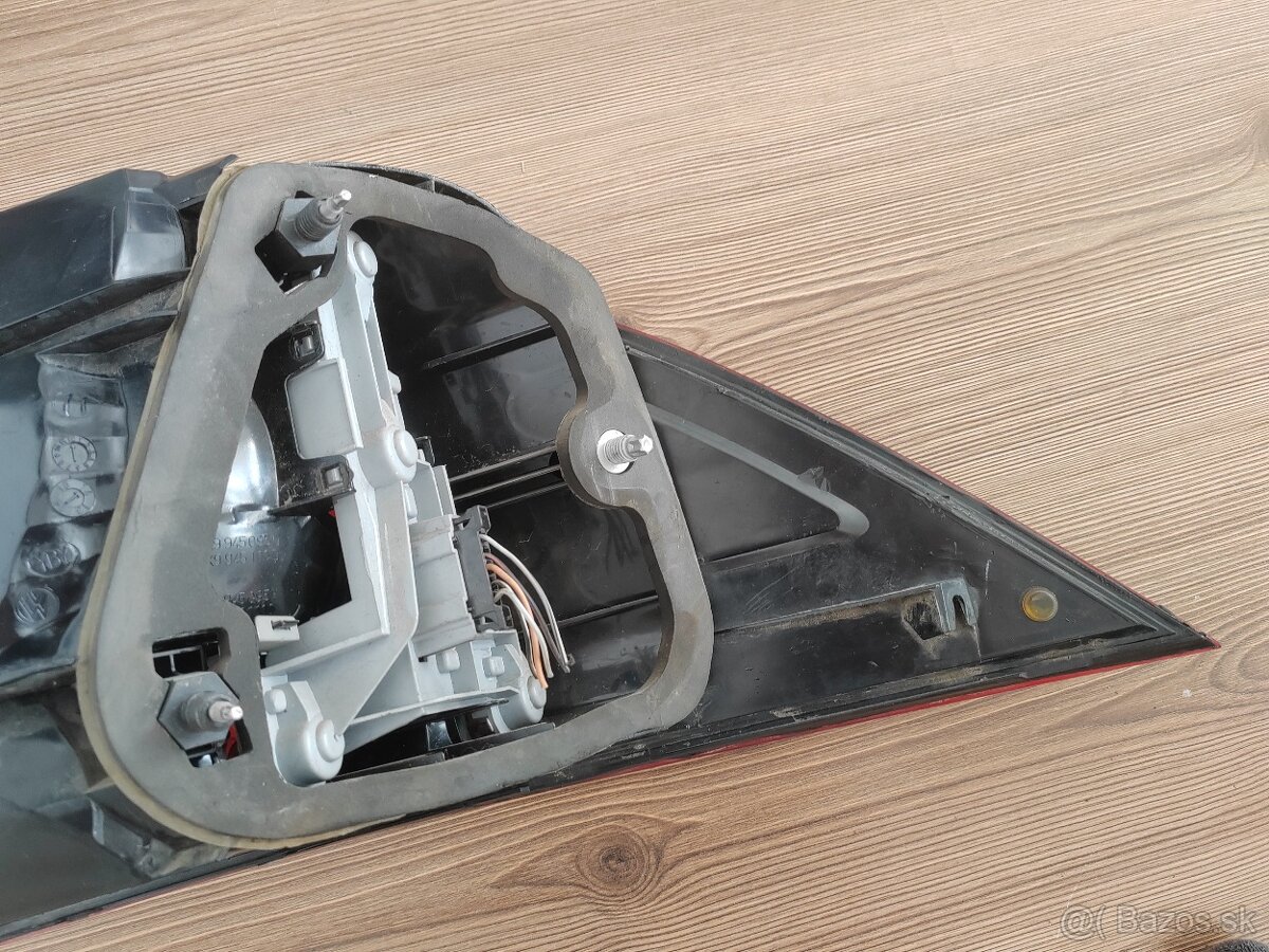 Volkswagen Golf 6 combi ľavé svetlo - 4