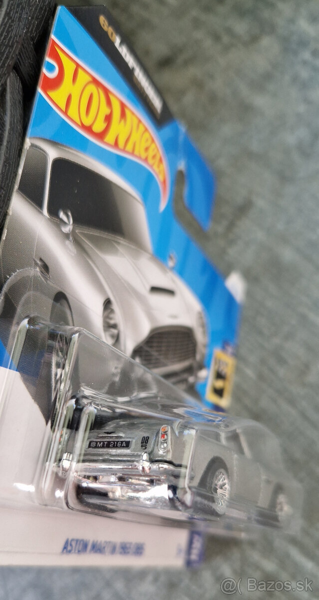 Hot Wheels Aston Martin 1963 DB5 - 4