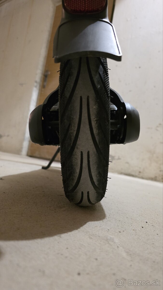 Ninebot MaxG2(druha). Najazd LEN 200km - 4