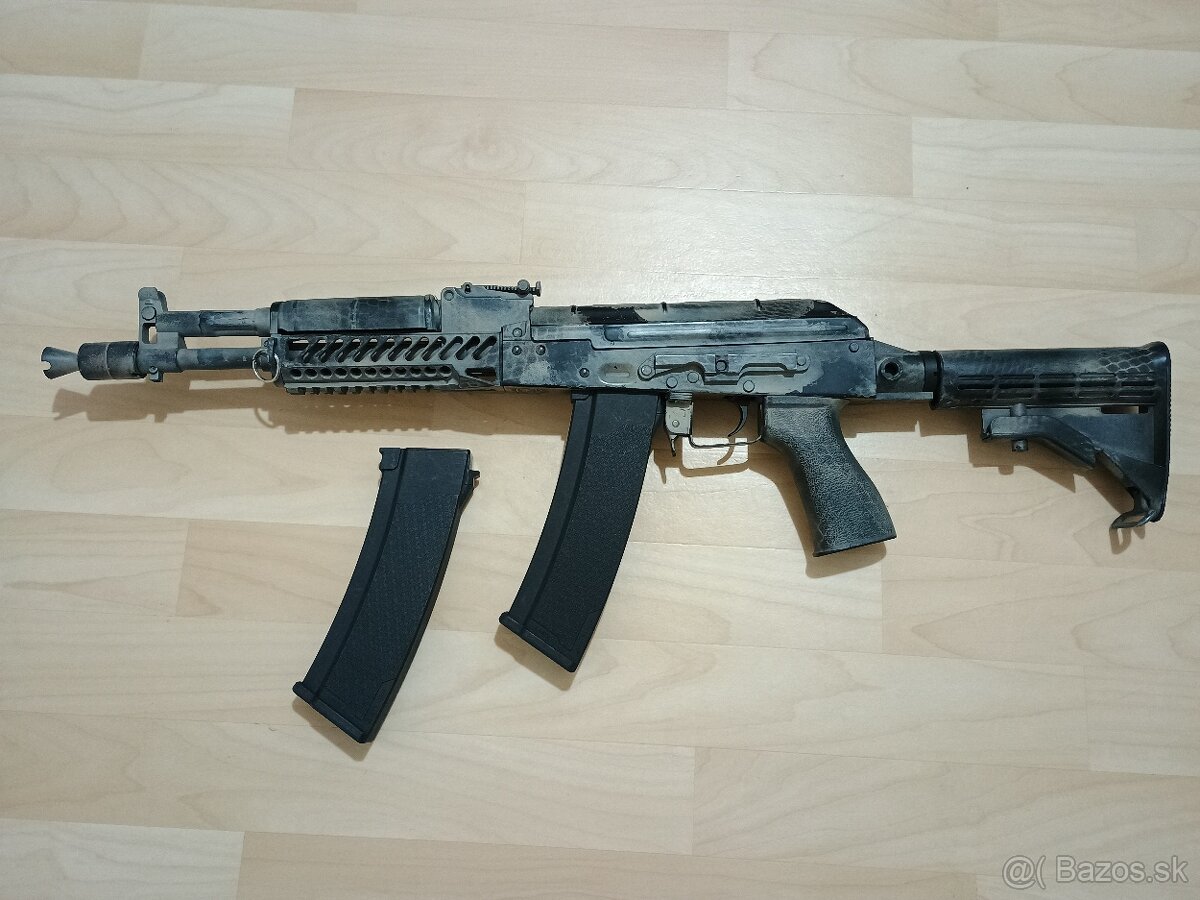 AK 105 - 4