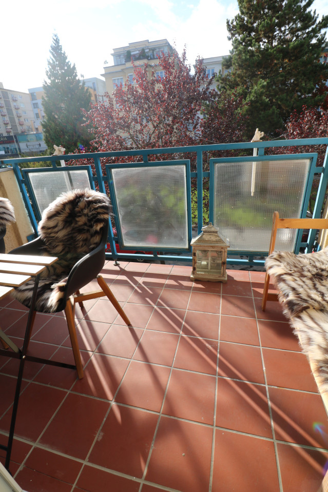 Prenájom 3 - izbového luxusného bytu Bulvár - 4