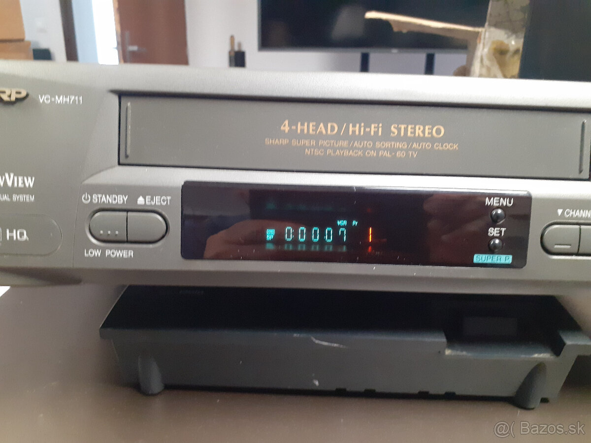 SHARP VC-MH 711 VHS hifi stereo 4 head - 4