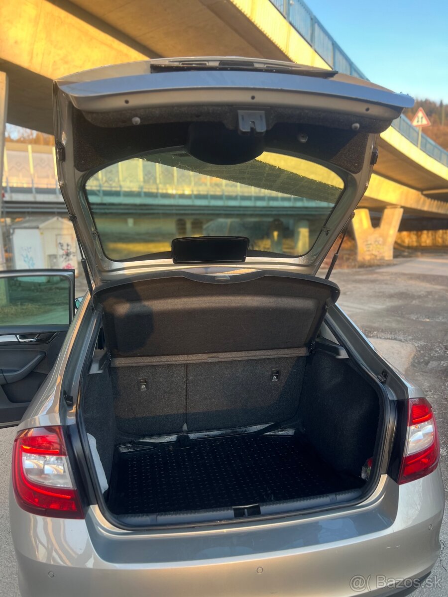 Škoda Rapid - 4