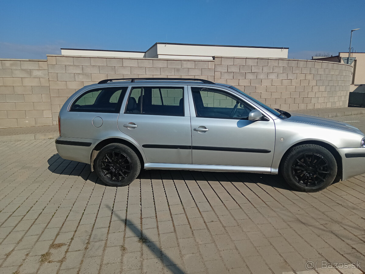 Predam škoda Octavia 1,9 TDI.74kw.rv.2006. - 4