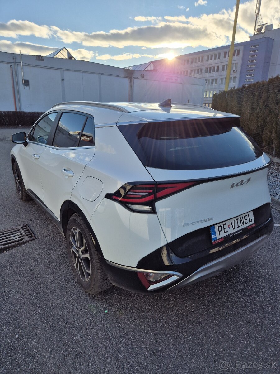 Kia Sportage 1.6 T-GDi mHEV Platinum A/T - 4