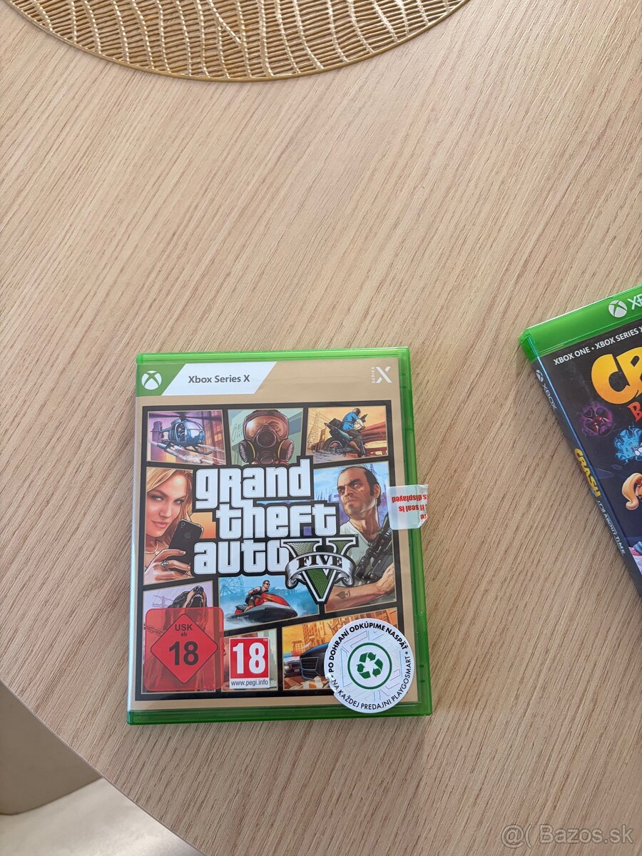 Predám hry Xbox series X PS5 - 4