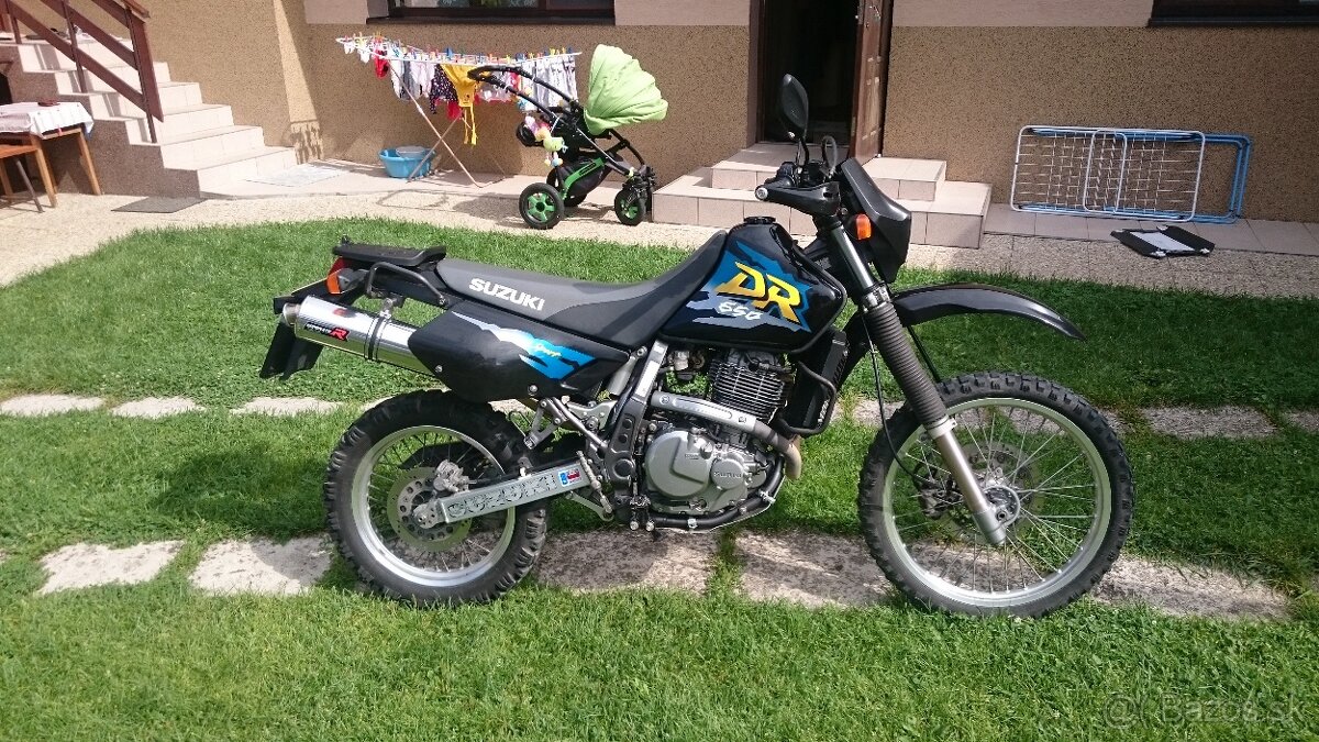 Suzuki DR 650 se - 4