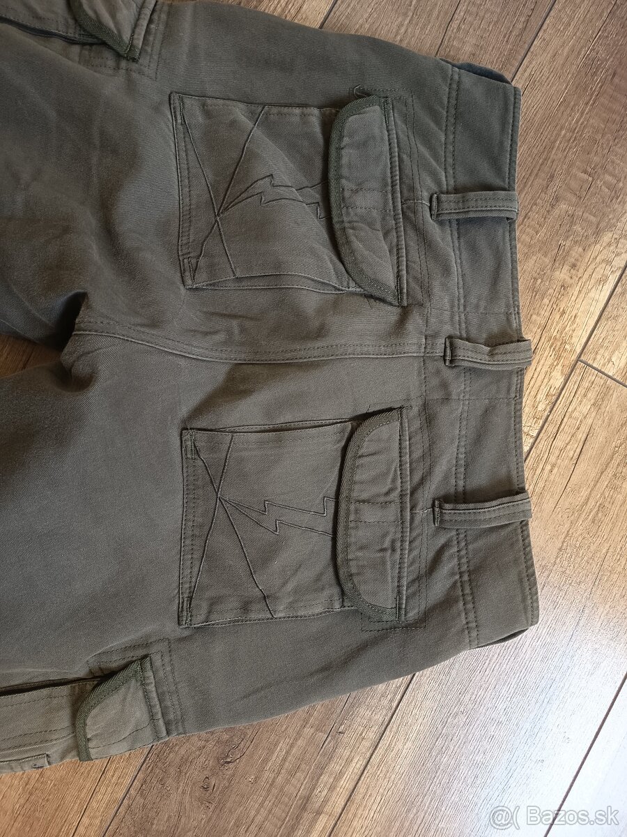 John Doe cargo - 4