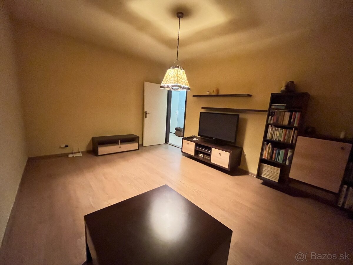 Ideálny byt pre rodinu – 3-izbový byt na Rubanisku s loggiou - 4