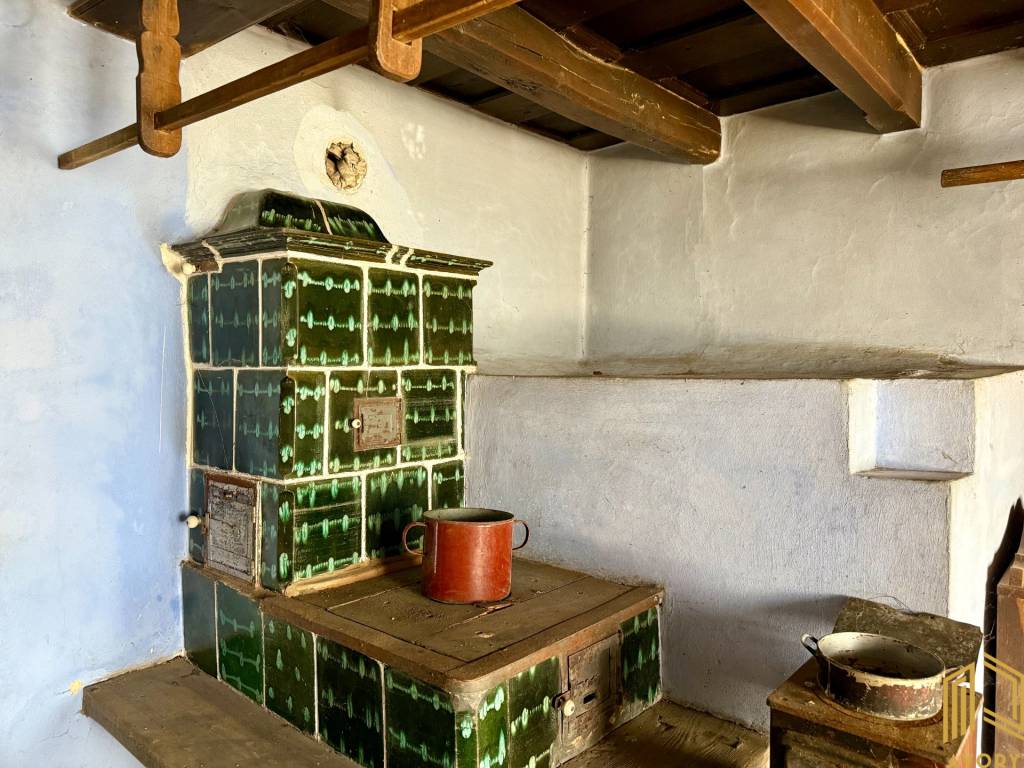 VIDIECKY DOM NA SAMOTE, POZEMOK 1482m2, SOBOTIŠTE - JAVOREC - 4