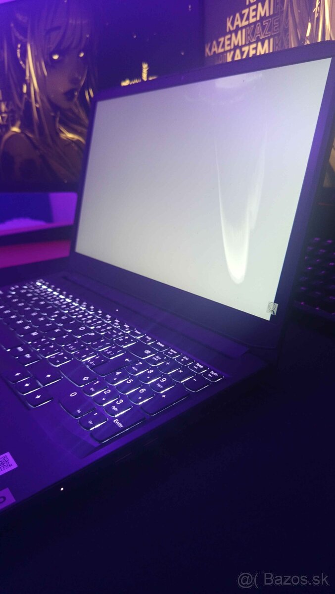 Predám Lenovo IdeaPad Gaming 3 - 4