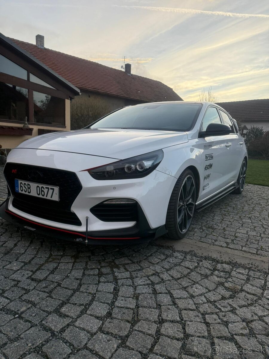 Hyundai i30N - 4