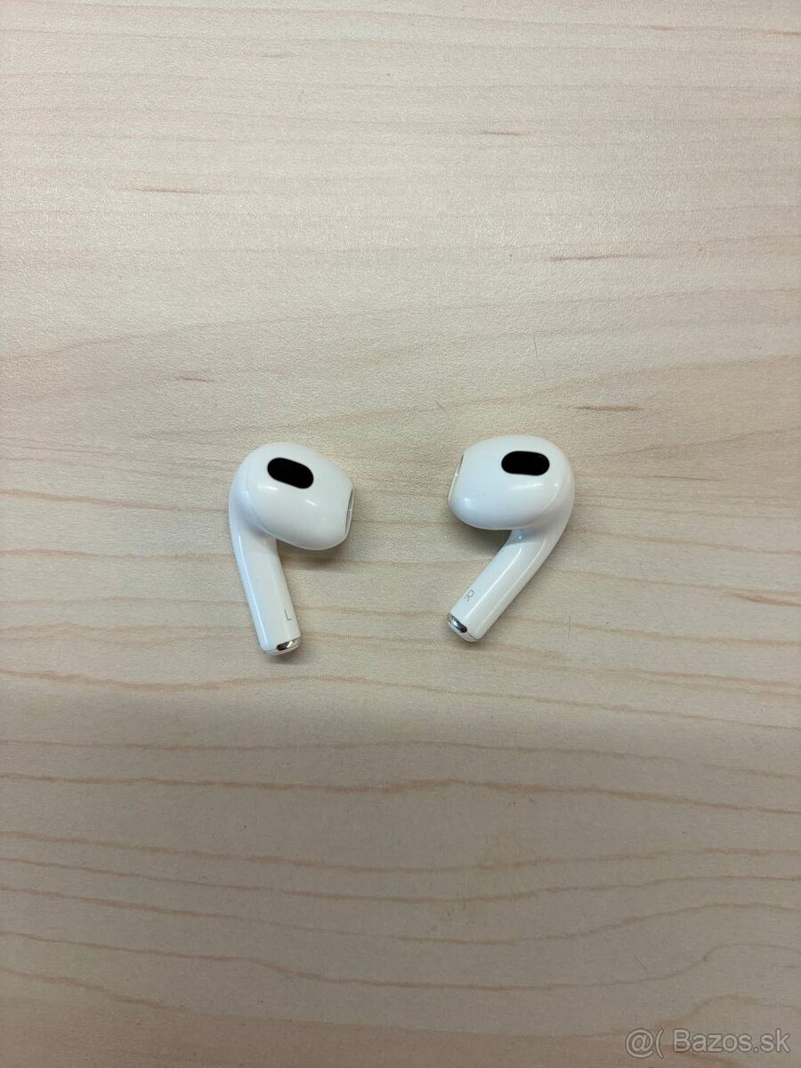 Apple AirPods 3 + puzdro Spigen - 4