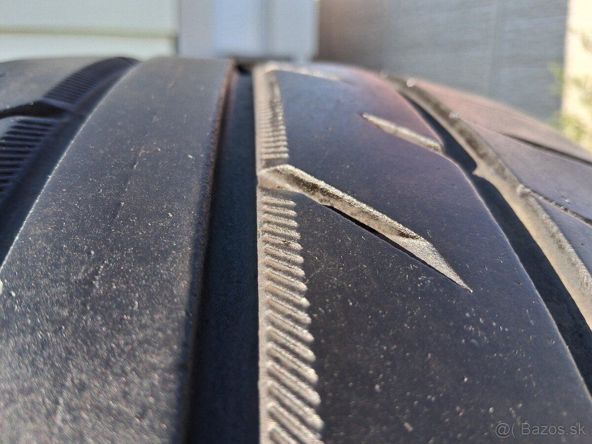 245/35 r20 letne pneumatiky - 4