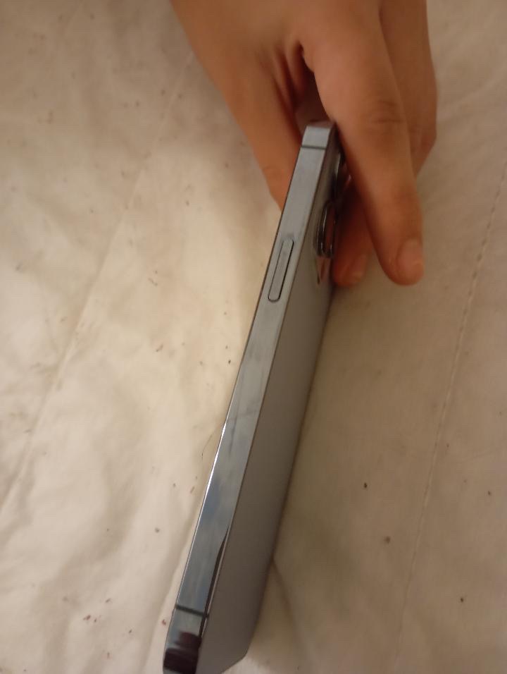 iPhone 13 pro 1TB - 4