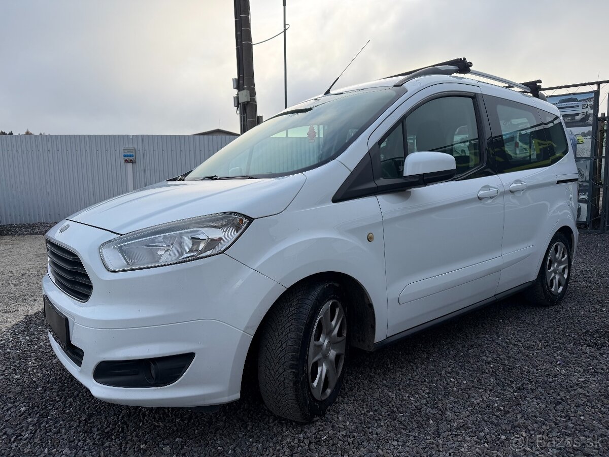 Ford Tourneo Courier 1.0 EcoBoost - 4