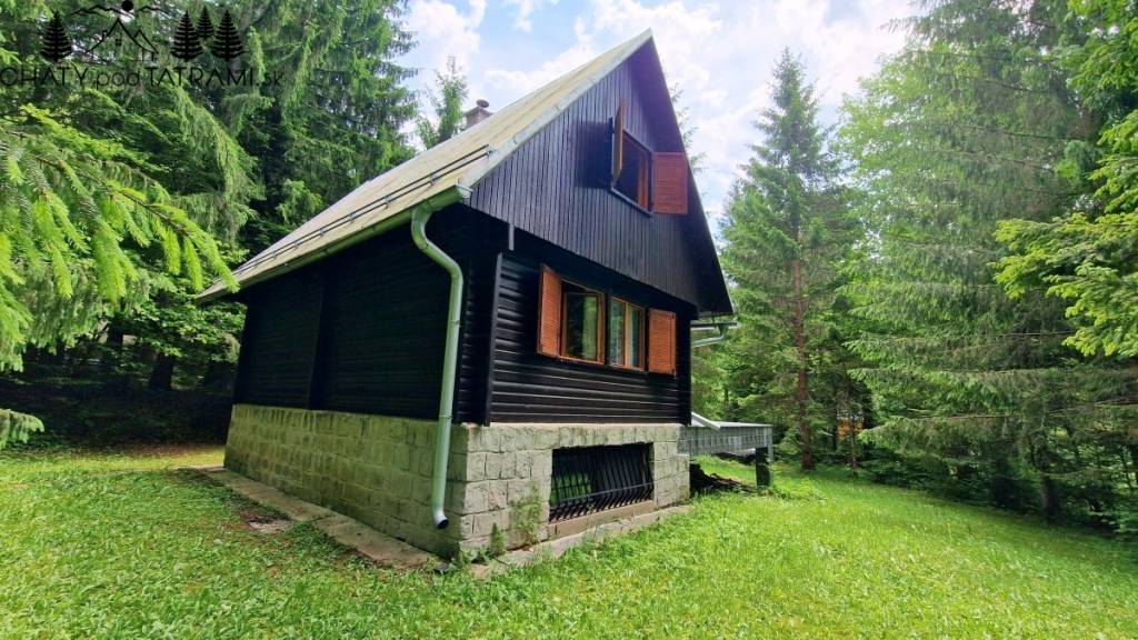 4i chata v lese pri potôčiku Krpáčovo Nízke Tatry - 4