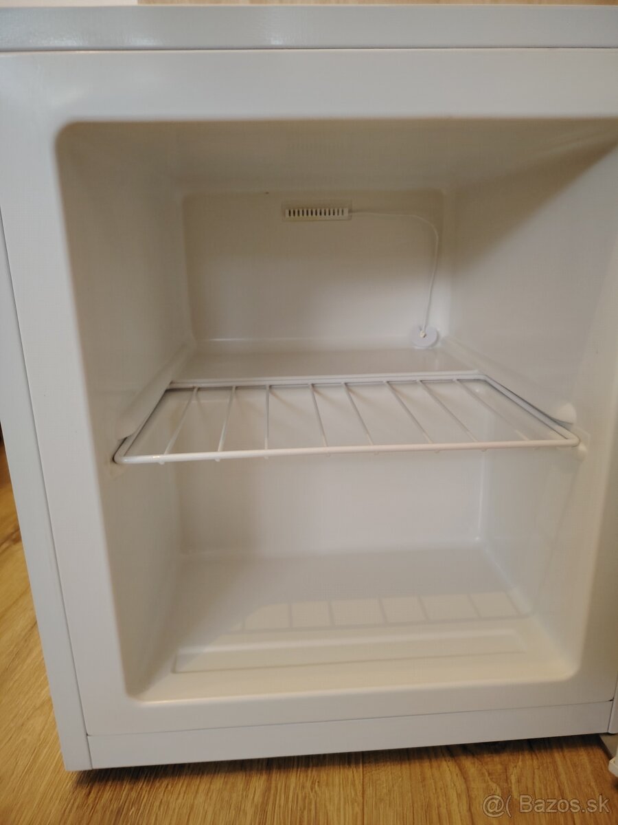 Mraznička Hyundai 34 L - 4