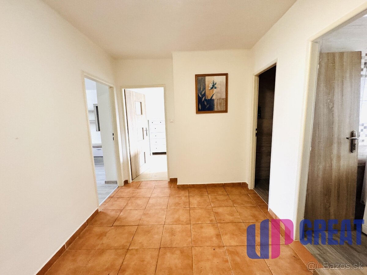 Na prenájom 1-izbový zariadený byt,Holíč -okres Skalica - 4