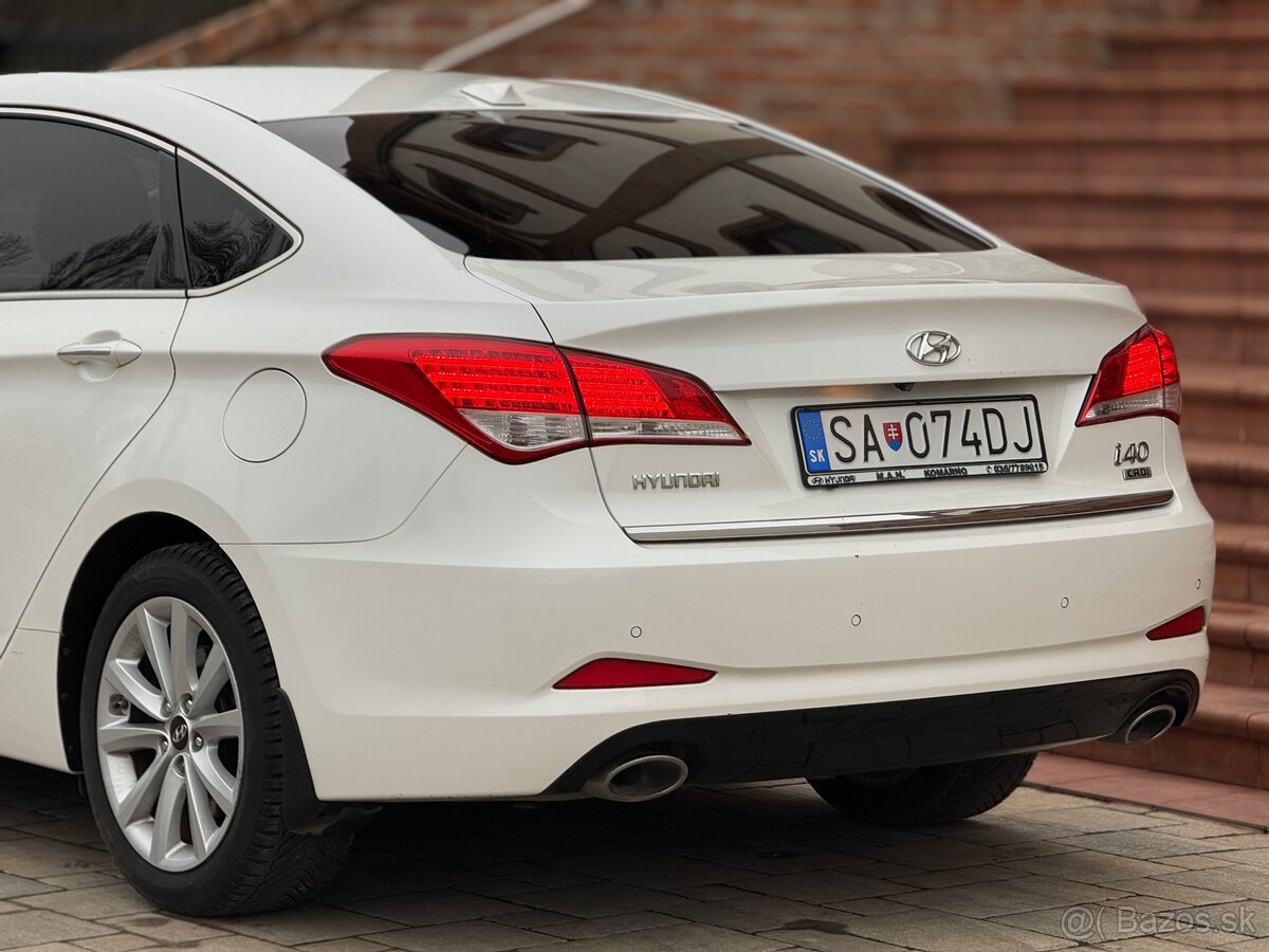 Hyundai I40 1.7 CRDi Business A/T Sedan 186000km - 4