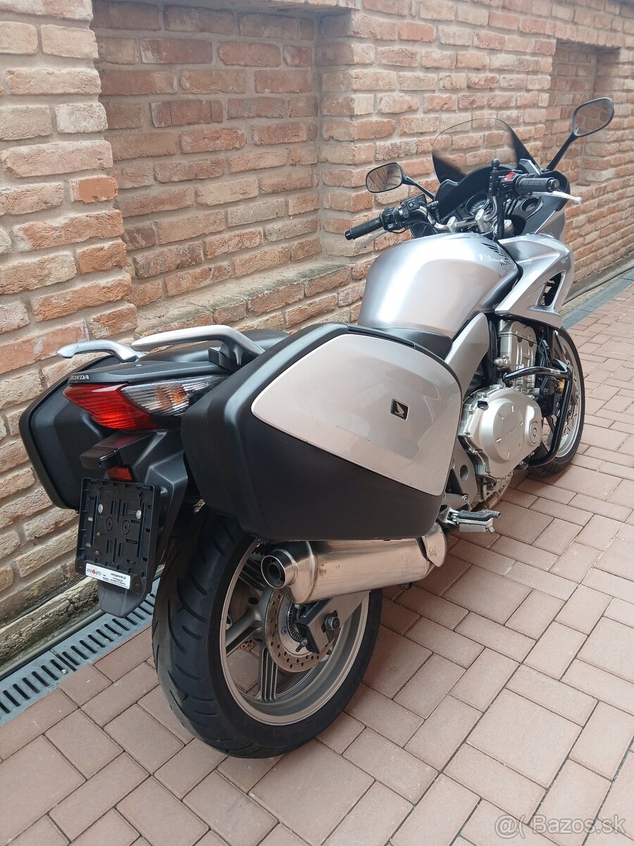 Honda CBF 1000 - 4