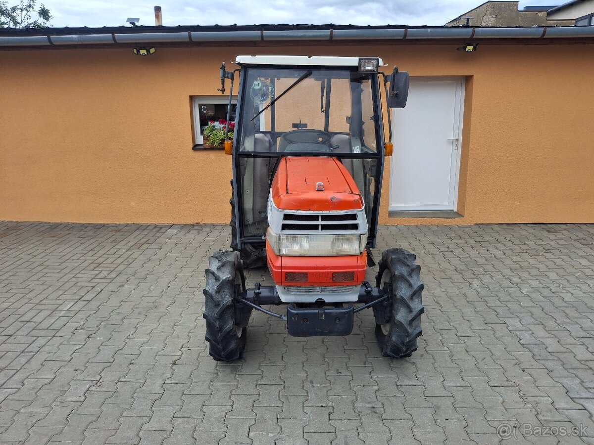 Malotraktor Kubota GL25 - 4