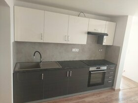 dvojizbový byt. - 4