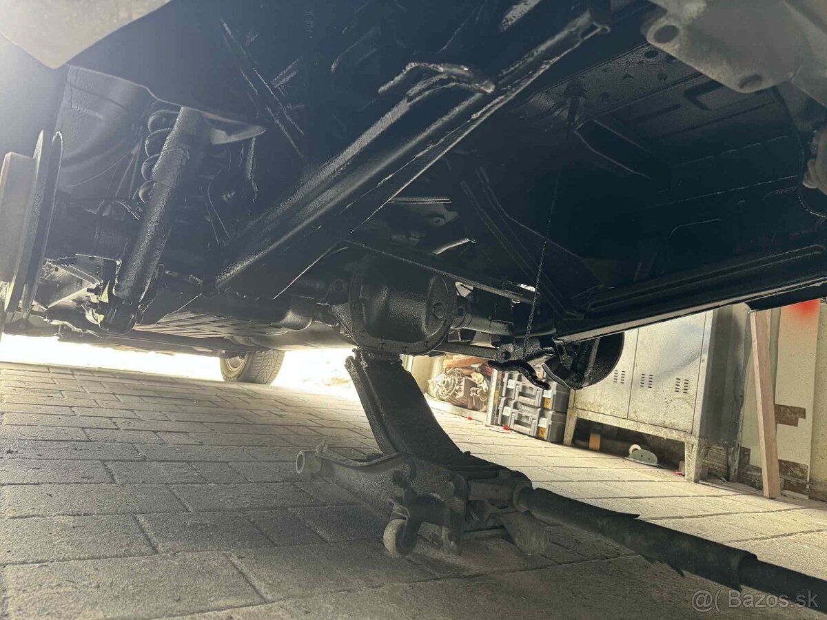 Predám Jeep Grand Cherokee 2007 - 4