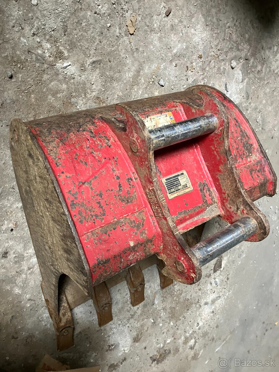 Predám lopaty na Takeuchi - 4