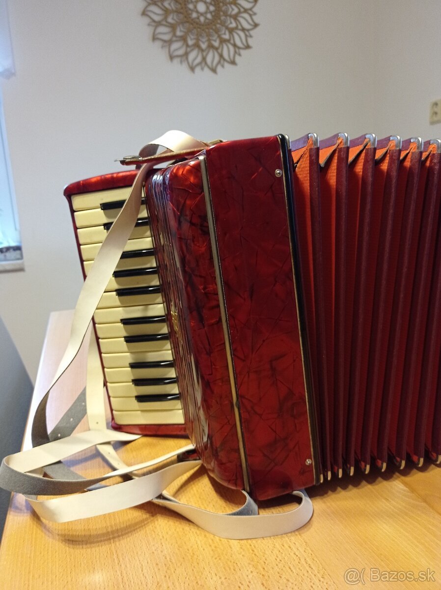 Harmonika, klávesový akordeon - 4