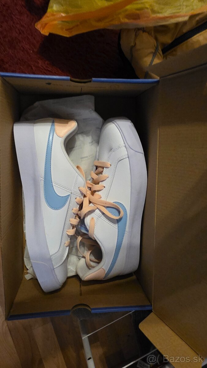 Botasky nike41ka 26.6cm - 4