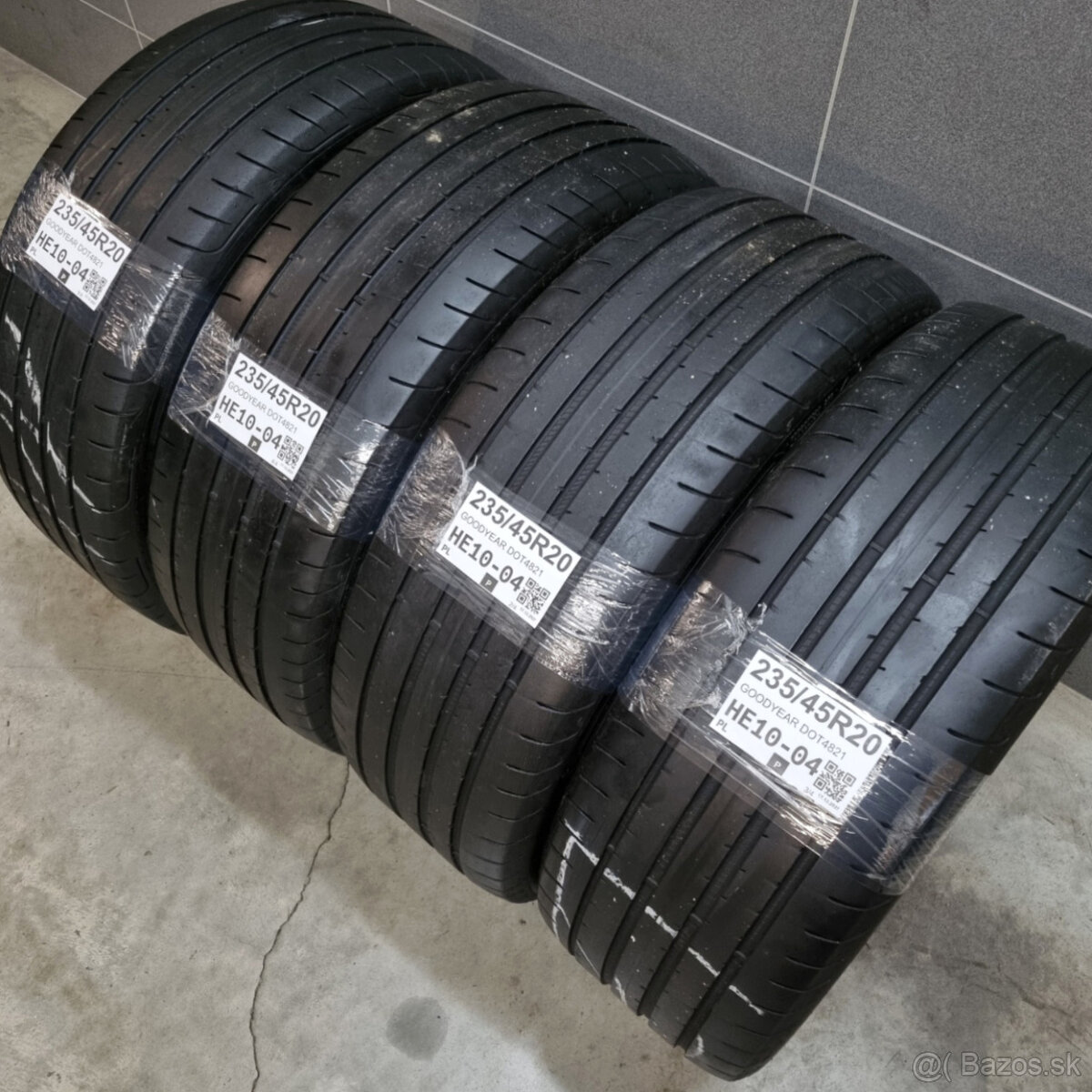 Letné pneumatiky 235/45 R20 GOODYEAR - 4
