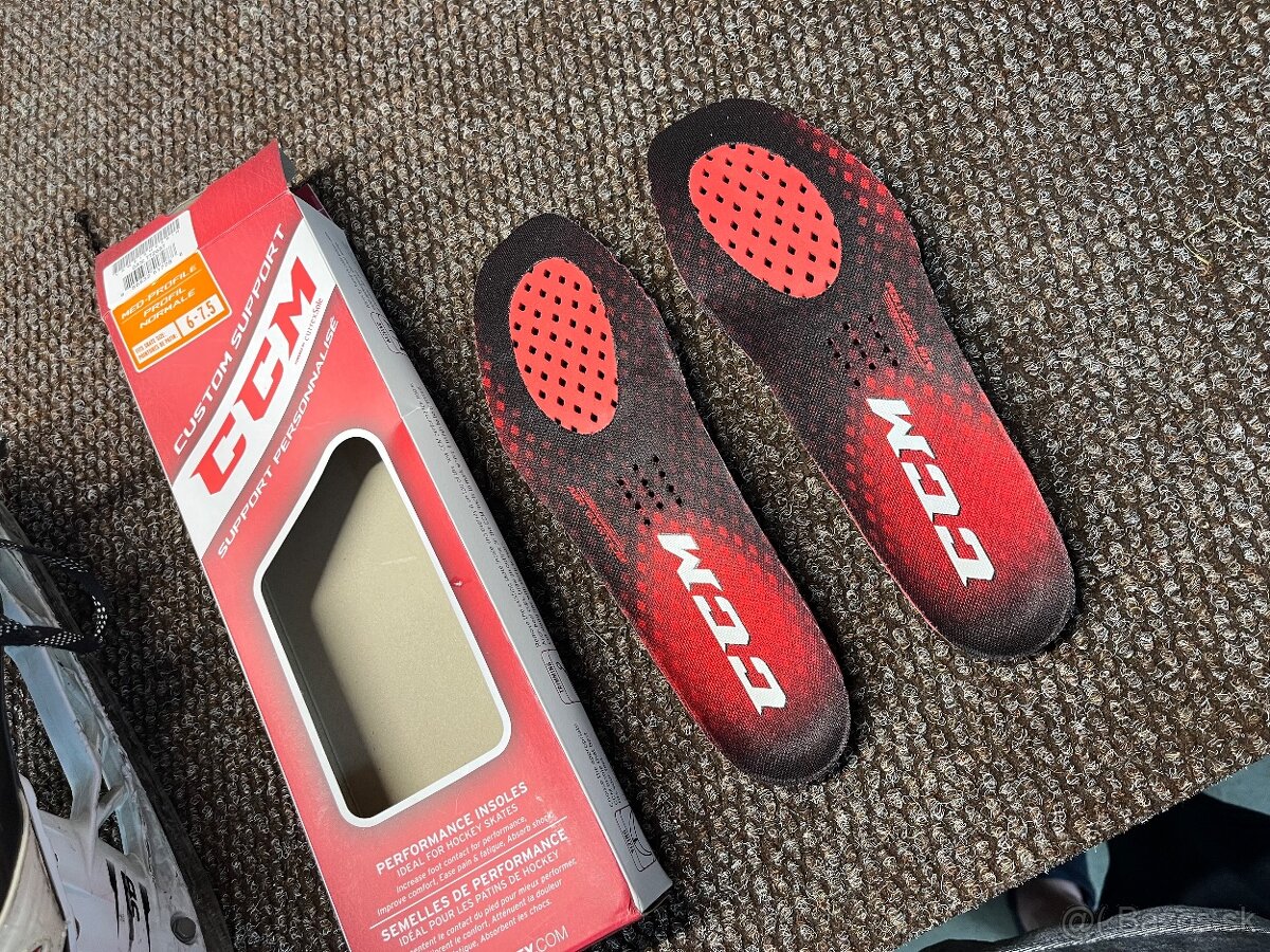 Profi korcule CCM RBZ - velkost 42 - 4