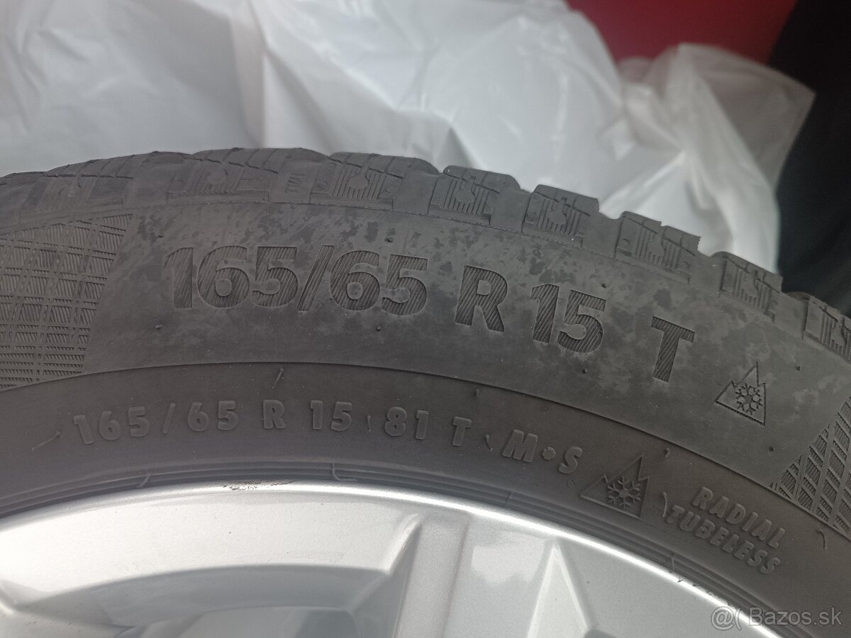 Predám originálne hliníkové kolesá VW - 4