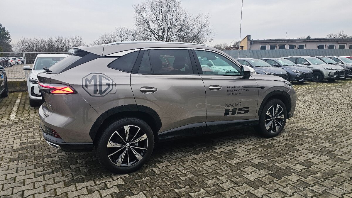 MG HS ICE Exclusive 1,5T 7AT - 4