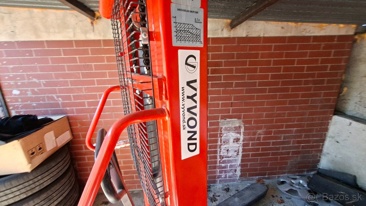 Rucny vysokozdvizny vozik - 4