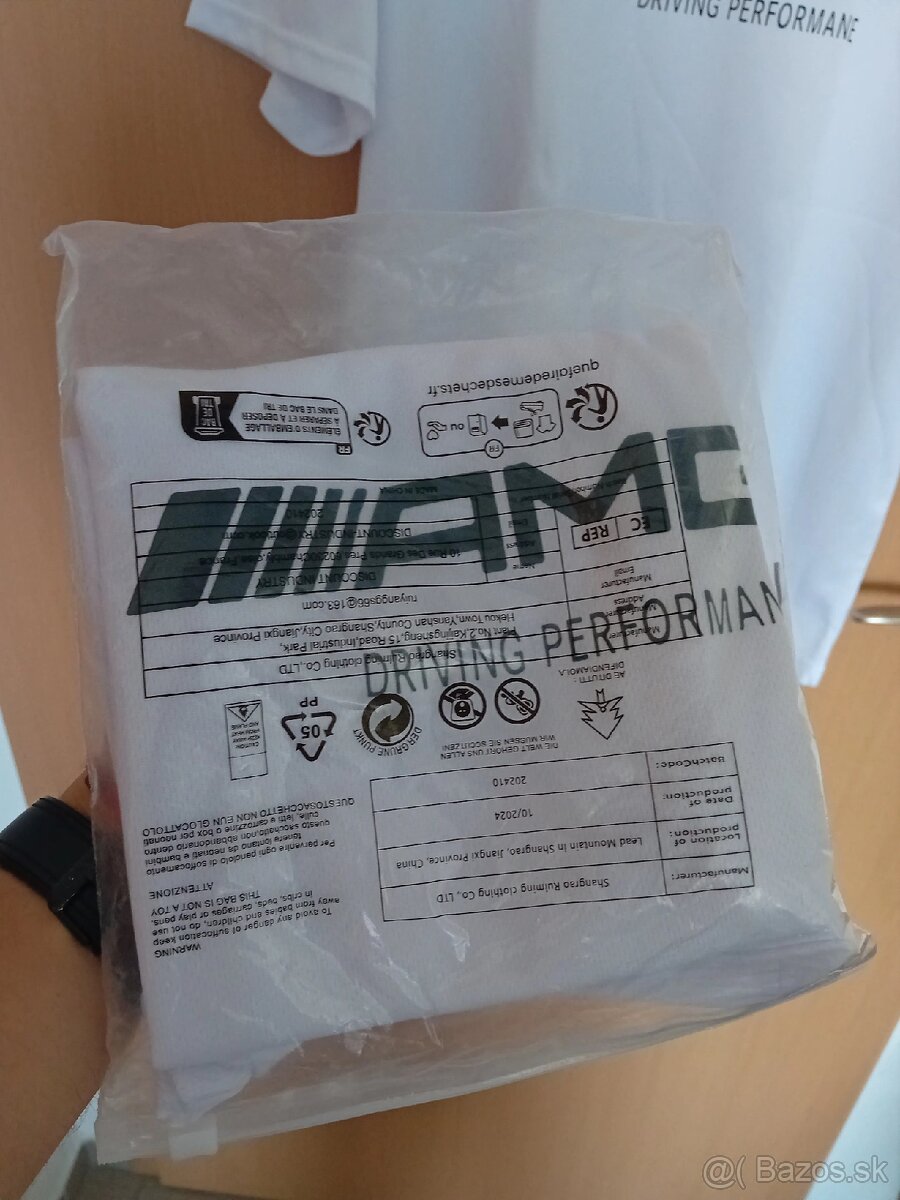 Športové vzdušné tričko s nápisom AMG - 4