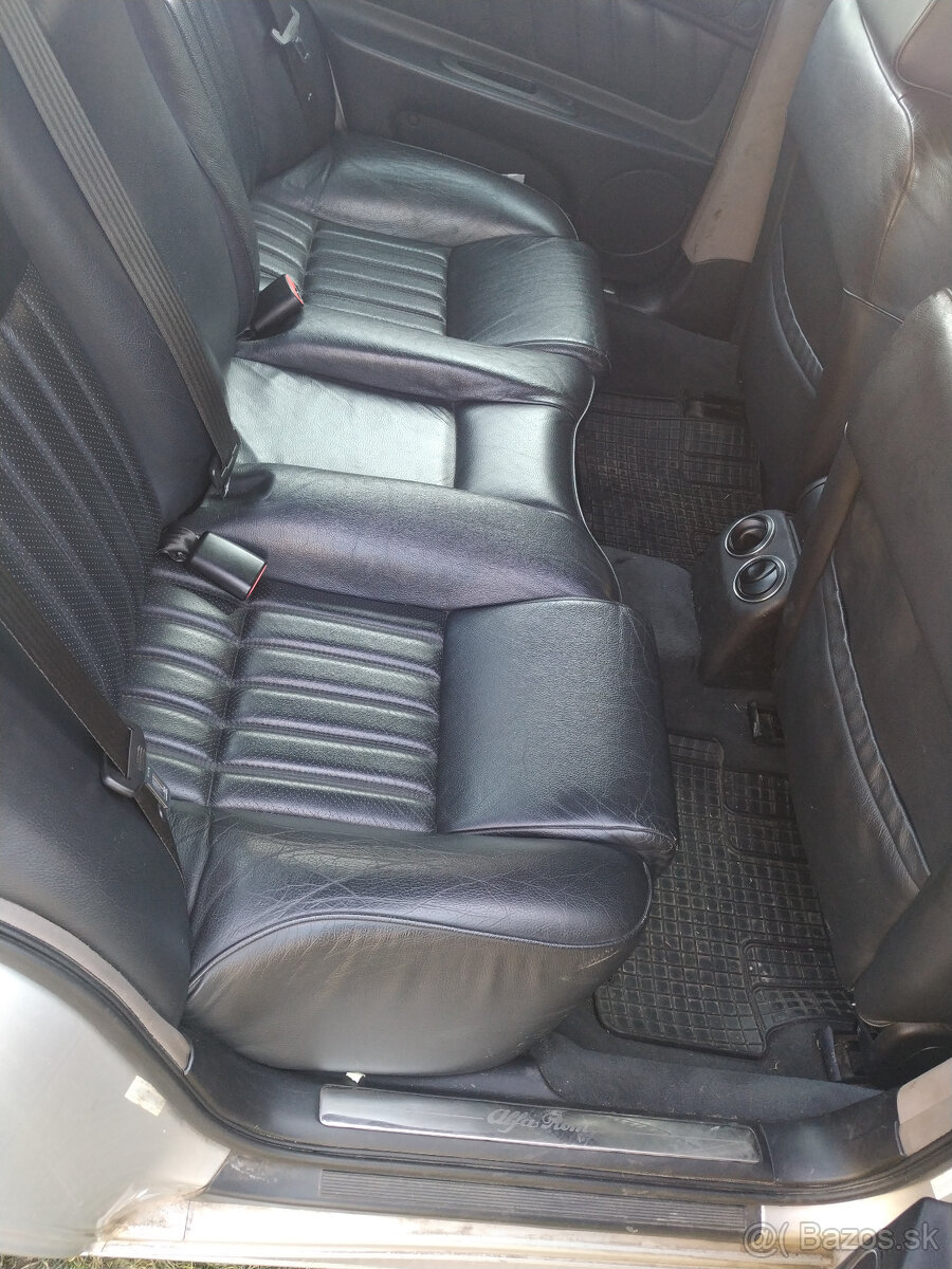 Alfa 166 2,4 jtd , 129 kW - 4