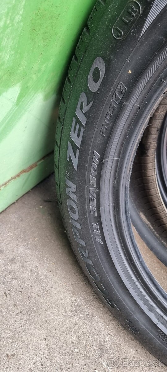 Celoročné pneumatiky Pirelli 235/50R20 - 4