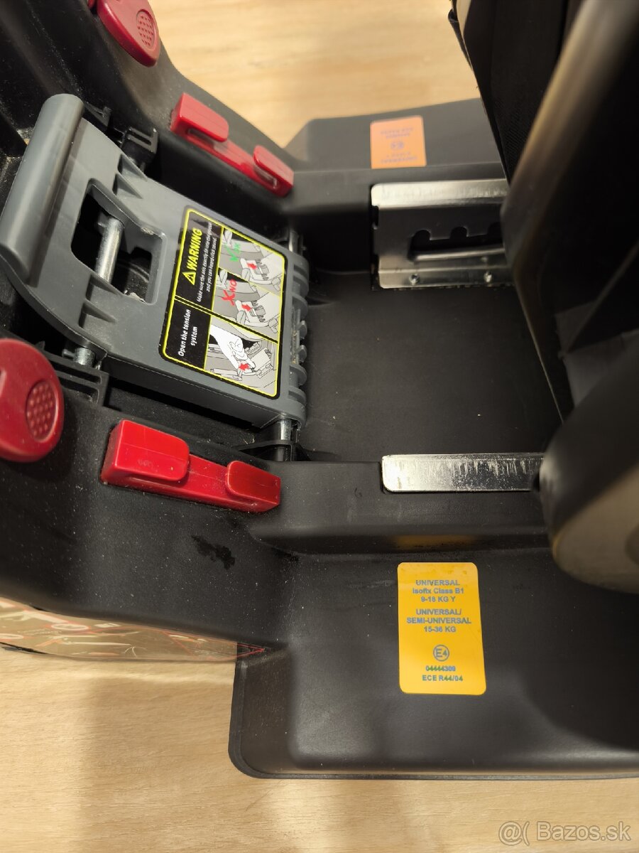 autosedačka Petite&Mars Prime II isofix Grey - 4