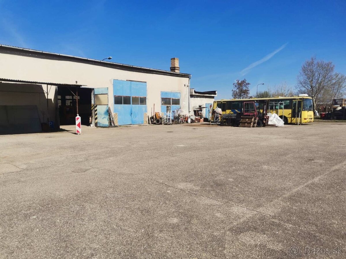 Priemyselný areál - 4