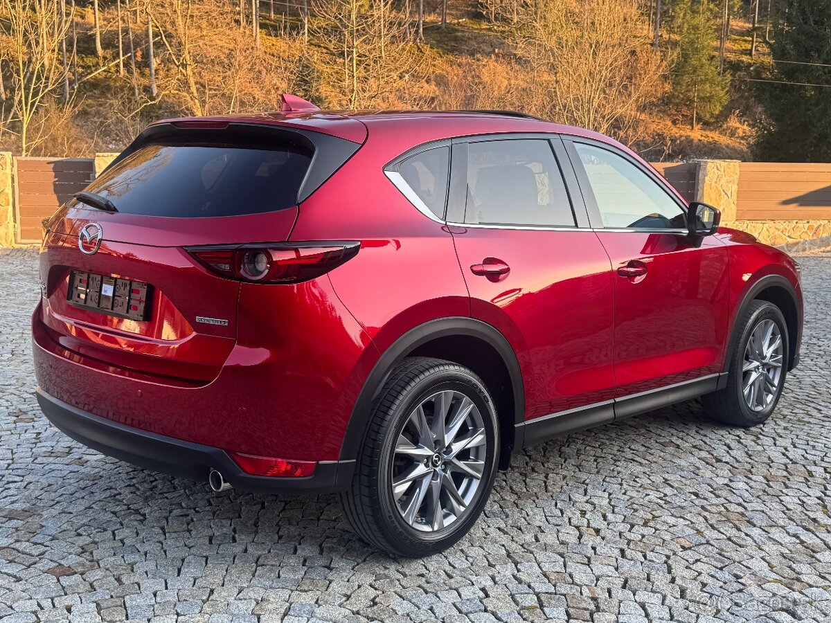 Mazda CX-5 2.2 Skyactiv-D184 Revolution TOP AWD A/T - 4