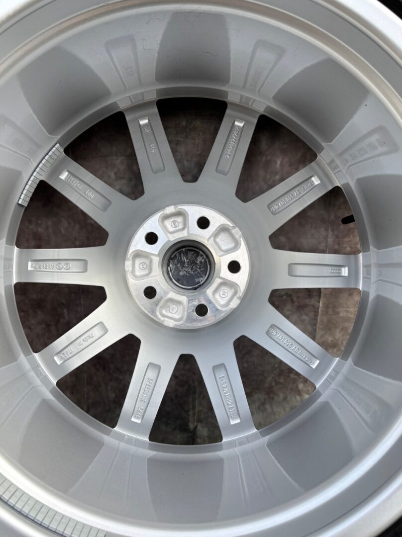 Zimní top sada Audi Q7 285/45R20 112V - 4