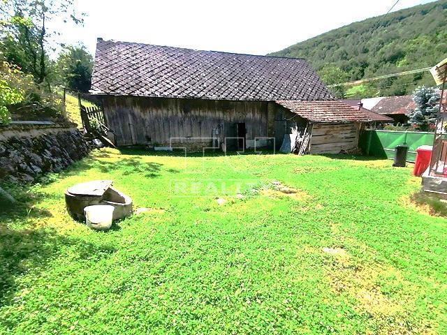 NA PREDAJ RD V HORNEJ SÚČI S VÝYMEROU POZEMKU 2366 M2 - 4