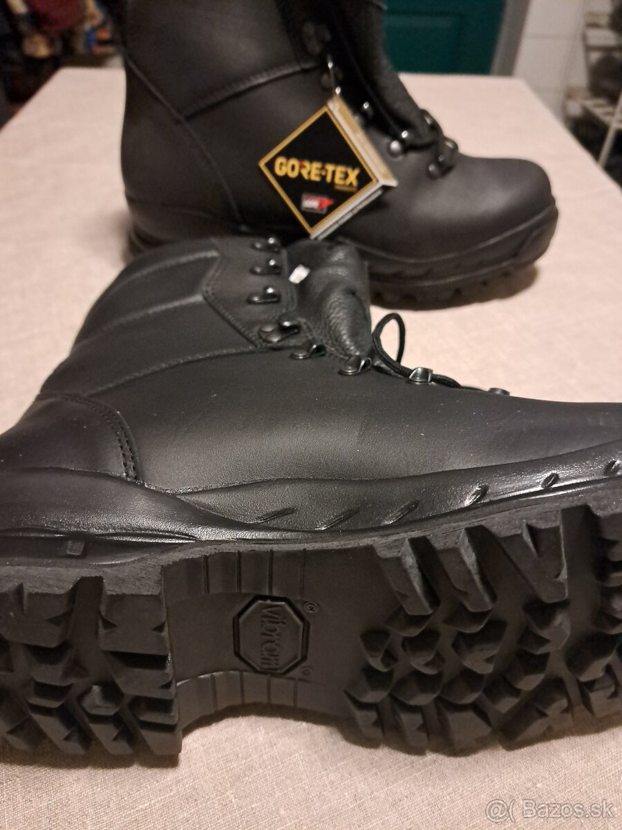 Kanady GORATEX veĺ. 28 - 4