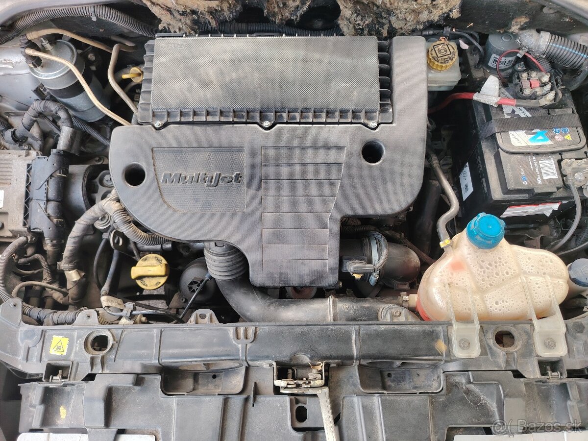 Fiat grande punto - 4