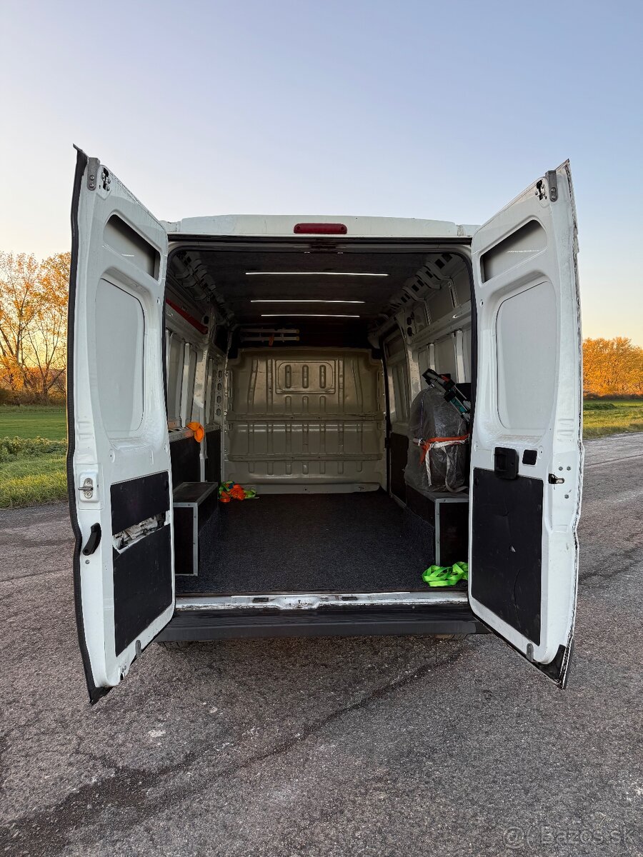 Predám Citroën Jumper 2,2 HDI 96 kW 2014 - 4